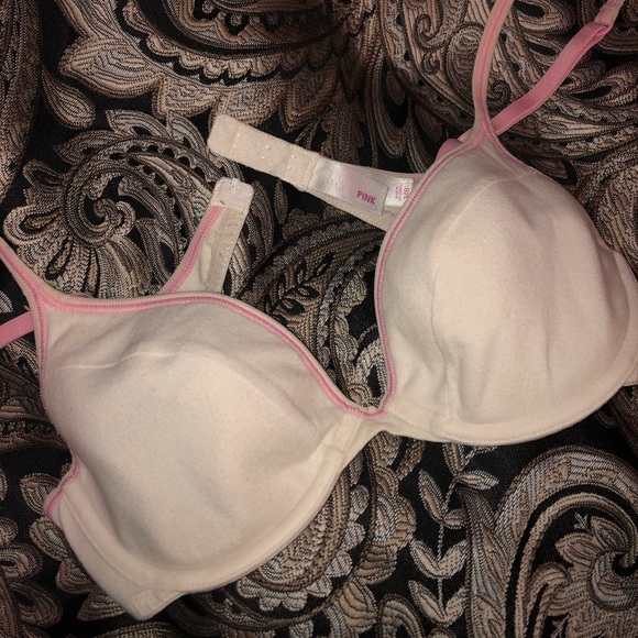 VS Pink bra -34B - Picture 4 of 5